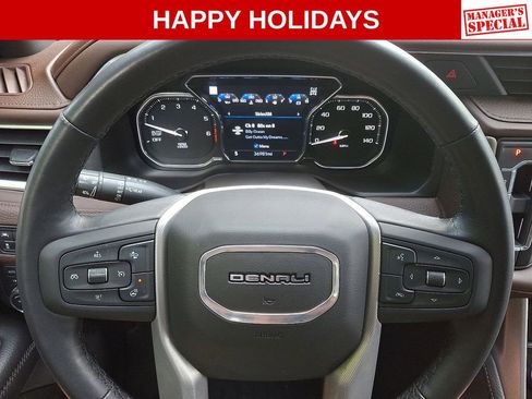 Used 2021 GMC Yukon Denali image 21