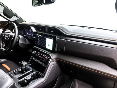 Used 2025 GMC Sierra 1500 AT4 image 16