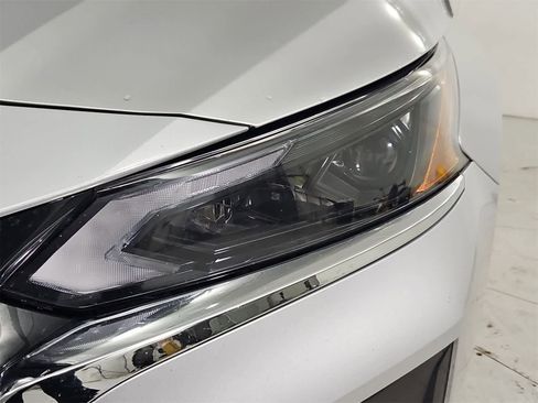 Used 2023 Nissan Altima 2.5 SV image 10