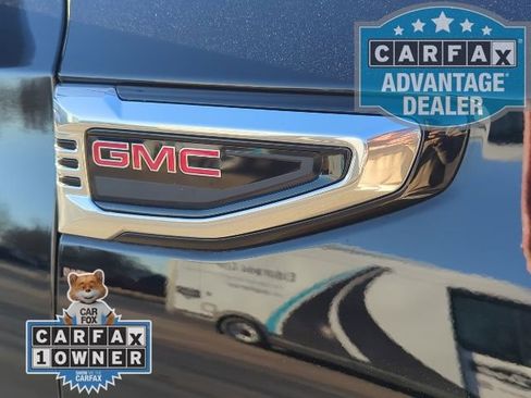 Used 2025 GMC Yukon Denali image 35