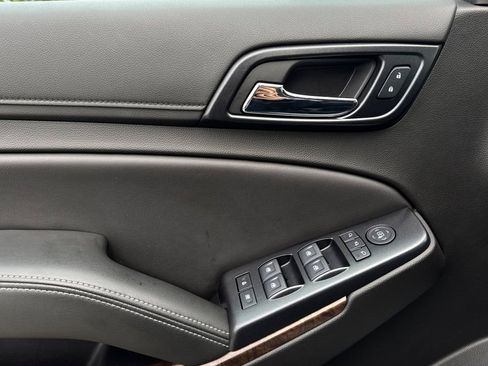 Used 2020 Chevrolet Tahoe LT w/ Luxury Package image 11