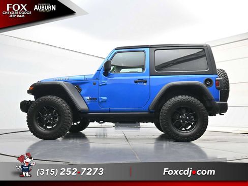 Used 2026 Jeep Wrangler Sport AWD/4WD image 21