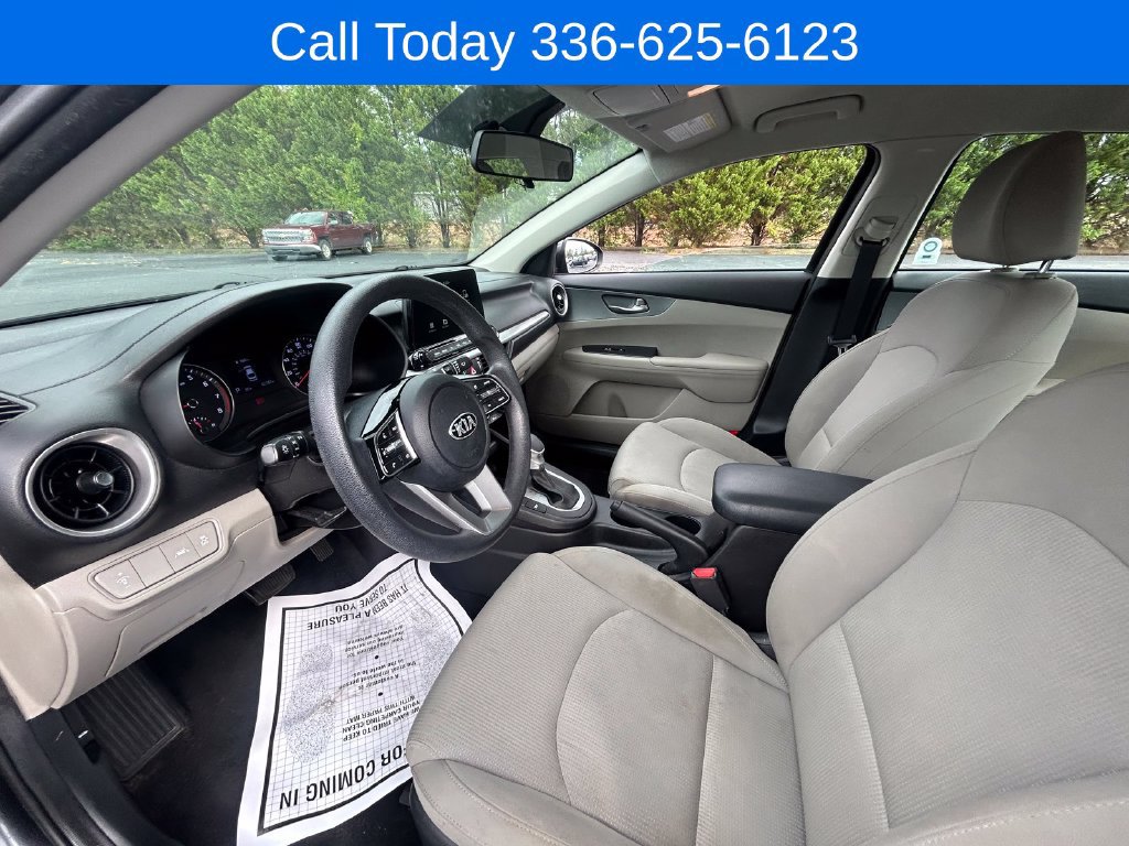 Used 2021 Kia Forte LXS FWD image 22