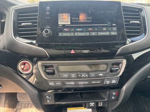 Used 2023 Honda Passport Elite image 15