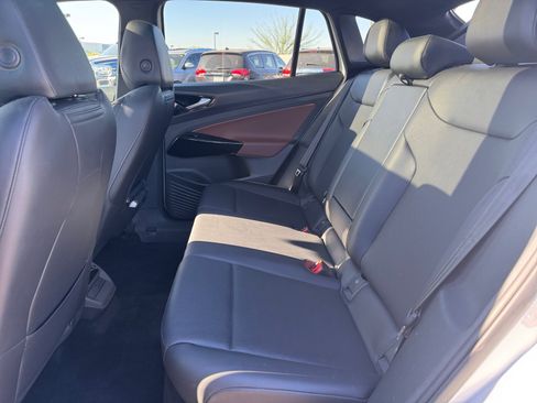 Used 2021 Volkswagen ID.4 Pro S image 27