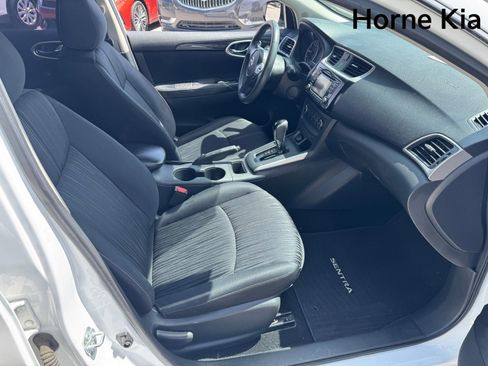 Used 2017 Nissan Sentra SV image 24