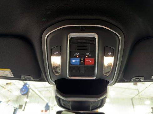 New 2026 Jeep Cherokee Laredo AWD/4WD image 23