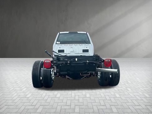 New 2025 Ford F550 XL image 5