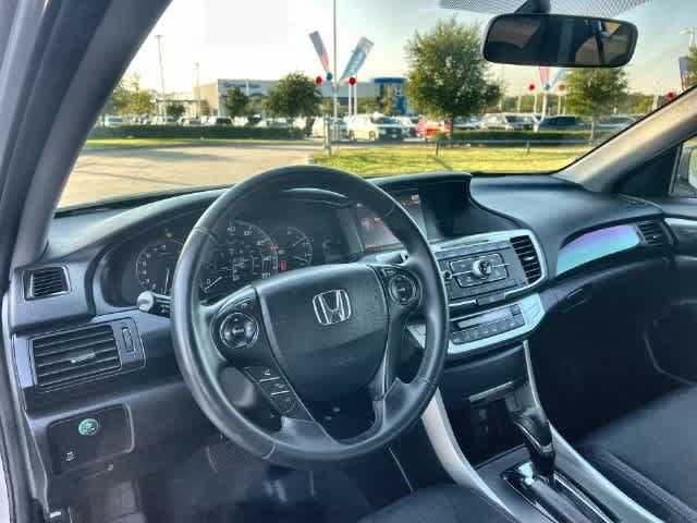 Used 2015 Honda Accord Sport image 15