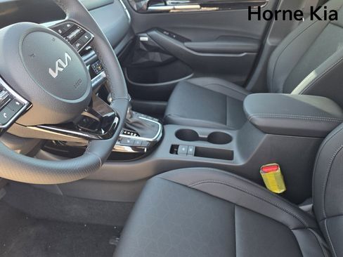 New 2026 Kia Seltos SX image 9