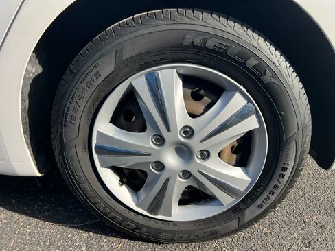 Used 2017 Kia Forte LX w/ LX Popular Package image 21