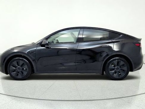 Used 2025 Tesla Model Y Long Range AWD/4WD image 5