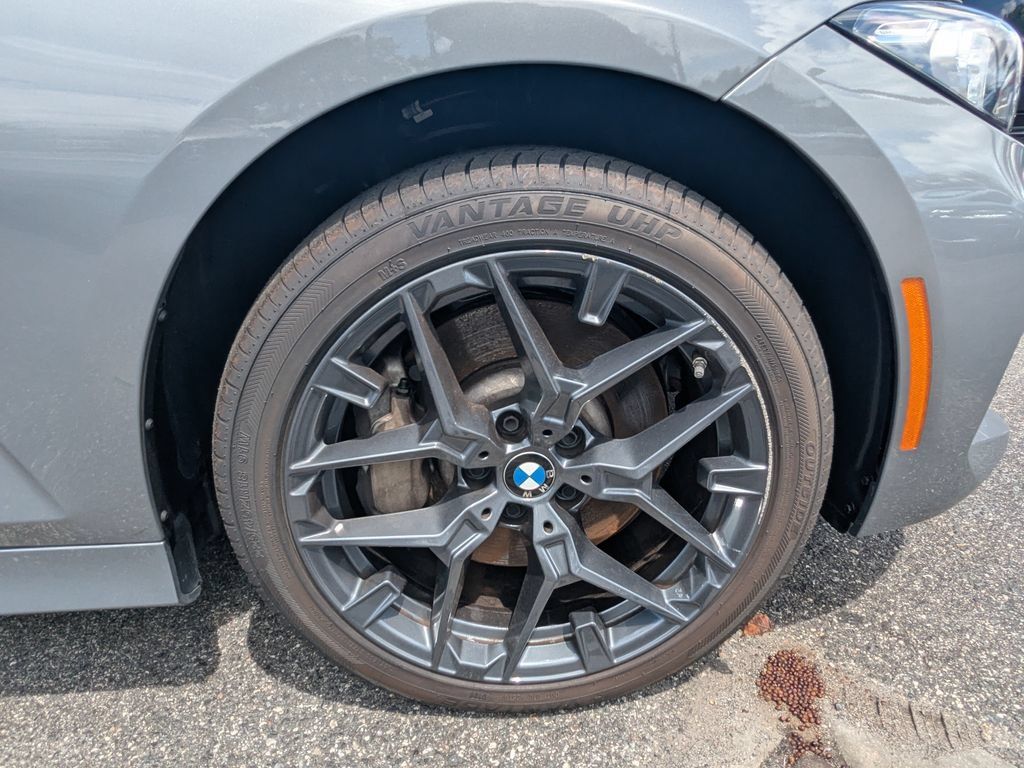Used 2026 BMW 330i xDrive Sedan w/ Convenience Package AWD/4WD image 25