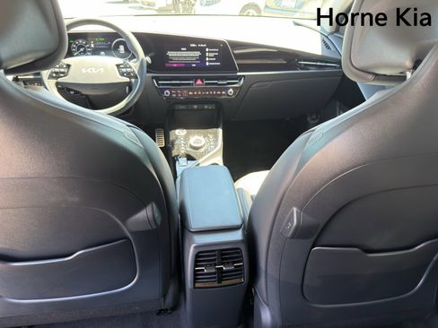 New 2026 Kia Niro Wave FWD image 22