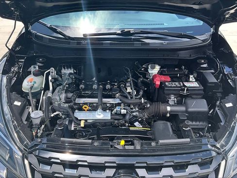Used 2024 Nissan Kicks SR w/ SR Premium Package FWD image 29
