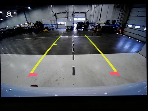 Used 2023 Jeep Compass Trailhawk image 18