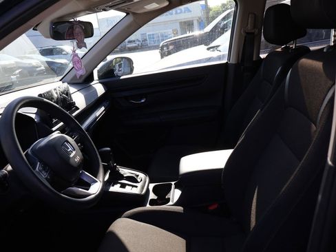 Used 2024 Honda CR-V EX image 11
