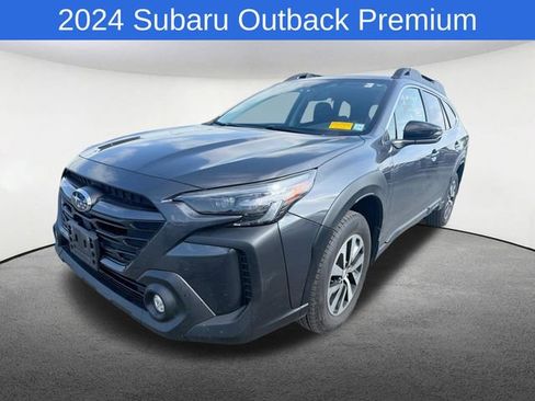 Used 2024 Subaru Outback Premium AWD/4WD image 1