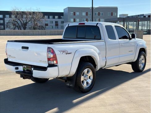 Used 2010 Toyota Tacoma 4x4 Access Cab V6 image 8
