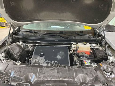 Used 2020 Chevrolet Traverse LS AWD/4WD image 28