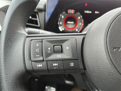 New 2026 Nissan Kicks S image 21