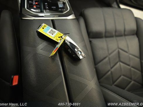 Used 2023 BMW 760i xDrive w/ Luxury Rear Seating Package AWD/4WD image 36