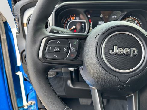 Certified 2025 Jeep Wrangler Unlimited Sport AWD/4WD image 21