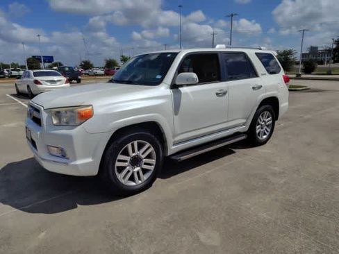 Used 2011 Toyota 4Runner Limited AWD/4WD image 1