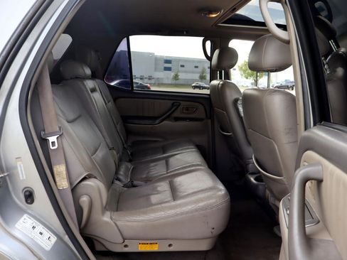 Used 2002 Toyota Sequoia Limited image 26