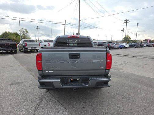 Used 2022 Chevrolet Colorado Z71 w/ Trail Boss Package AWD/4WD image 7