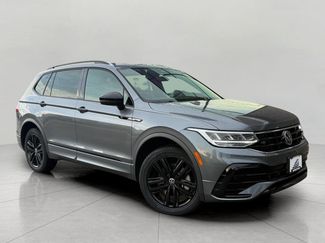 Used 2022 Volkswagen Tiguan SE R-Line AWD/4WD video 1