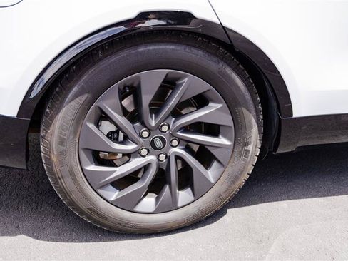 Used 2022 Land Rover Discovery S R-Dynamic AWD/4WD image 37