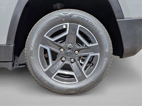 New 2026 Jeep Cherokee Limited AWD/4WD image 10