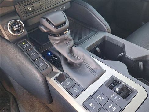 Used 2026 Toyota Land Cruiser image 13