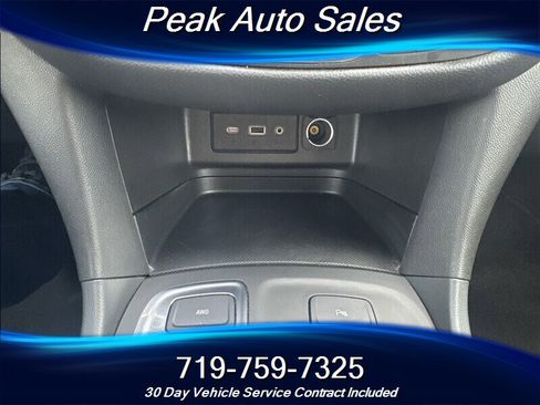 Used 2022 Chevrolet Equinox LT w/ Driver Convenience Package AWD/4WD image 21