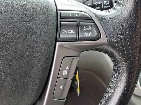 Used 2013 Honda Odyssey Touring image 24