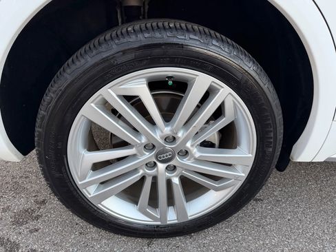 Used 2018 Audi Q5 2.0T Premium Plus w/ Premium Plus Package image 55