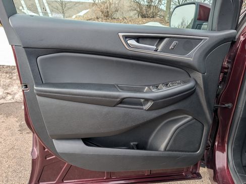 Used 2022 Ford Edge SEL w/ Convenience Package image 33