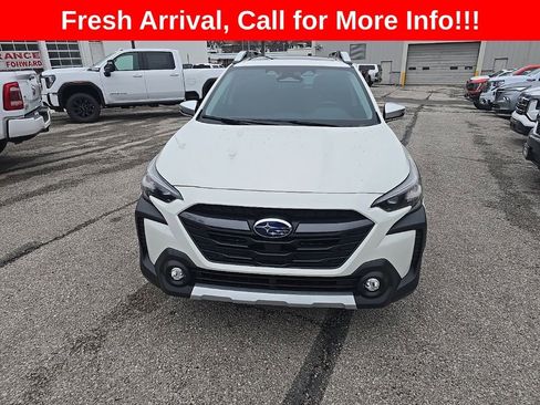 Used 2023 Subaru Outback Touring XT image 2