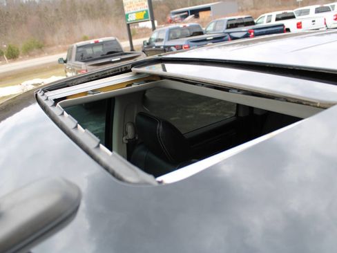 Used 2018 RAM 2500 Laramie w/ Sport Appearance Group image 38