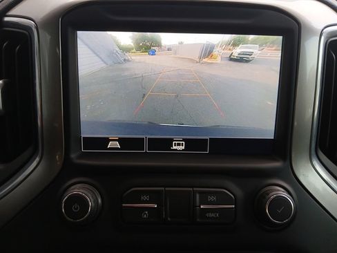 Used 2021 Chevrolet Silverado 1500 LT w/ Texas Edition Plus AWD/4WD image 9