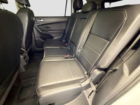 Used 2019 Volkswagen Tiguan SEL FWD image 13