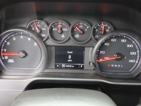 Used 2020 Chevrolet Silverado 1500 Custom Trail Boss w/ Custom Convenience Package AWD/4WD image 29
