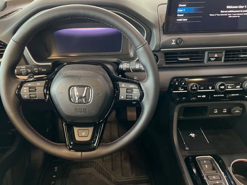 New 2026 Honda Pilot Black Edition image 16