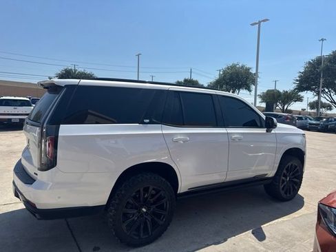 Used 2021 Cadillac Escalade Sport Platinum w/ LPO, ONYX Package AWD/4WD image 6