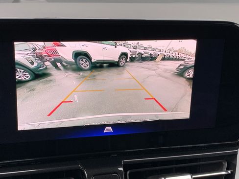 Used 2025 Chevrolet TrailBlazer LT image 17