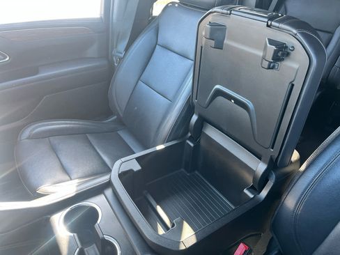 Used 2023 Chevrolet Tahoe High Country w/ Premium Package 2 image 35