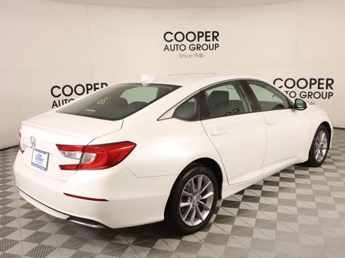 Used 2022 Honda Accord LX image 19