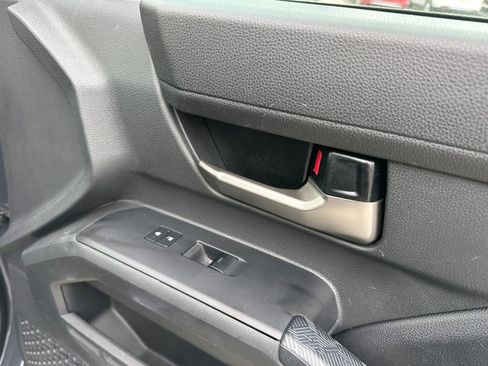 Used 2024 Toyota Tacoma TRD Off-Road image 17