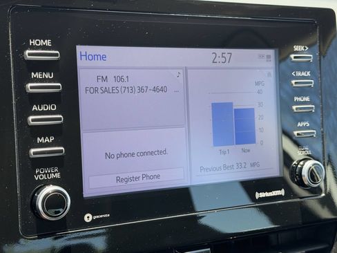 Used 2024 Toyota Camry SE FWD image 18